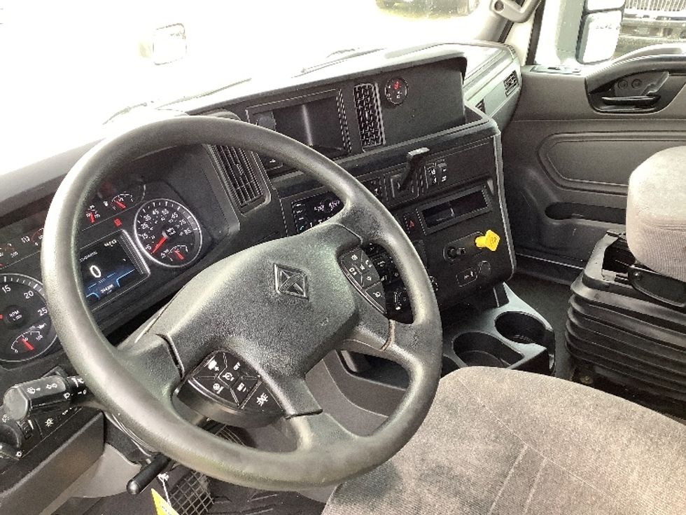 Sleeper Tractor-Heavy Duty Tractors-International-2021-LT625-Lacey-WA-544,281\n\t\tmiles-$ 57,500 - Image 10