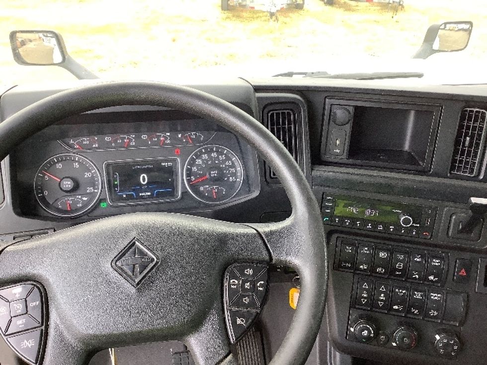 Sleeper Tractor-Heavy Duty Tractors-International-2021-LT625-Lacey-WA-544,281\n\t\tmiles-$ 57,500 - Image 11