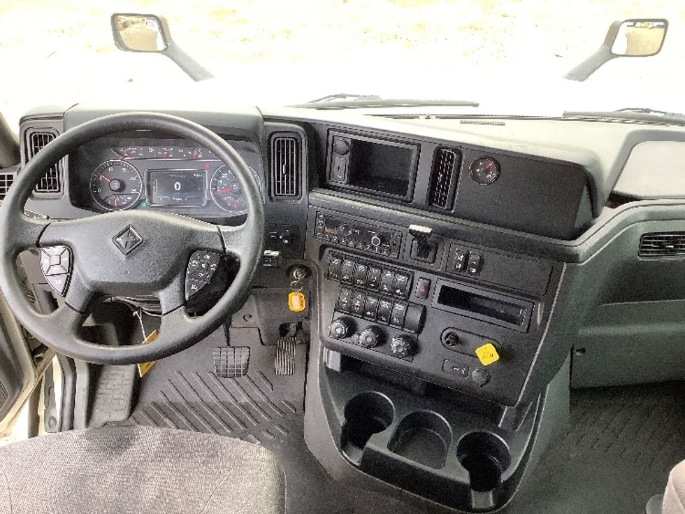 Sleeper Tractor-Heavy Duty Tractors-International-2021-LT625-Lacey-WA-544,281\n\t\tmiles-$ 57,500 - Image 12