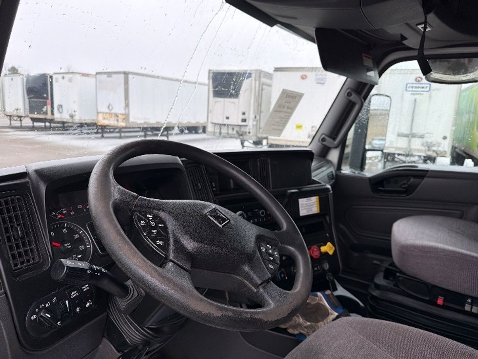 Sleeper Tractor-Heavy Duty Tractors-International-2021-LT625-Lansing-MI-522,054\n\t\tmiles-$ 27,750 - Image 10