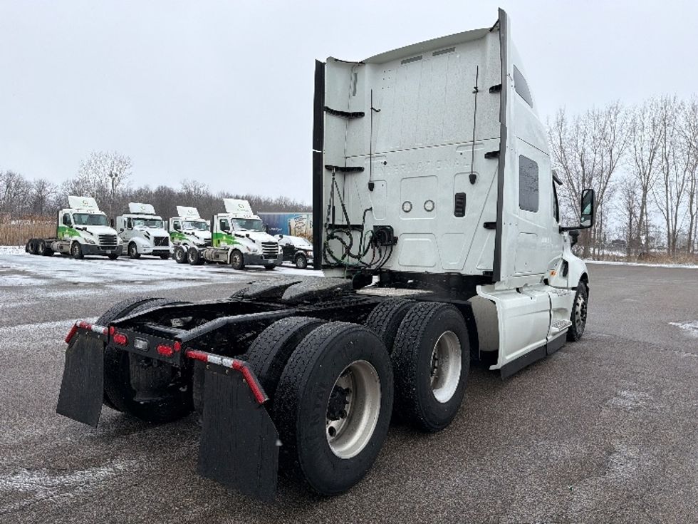 Sleeper Tractor-Heavy Duty Tractors-International-2021-LT625-Lansing-MI-522,054\n\t\tmiles-$ 27,750 - Image 7