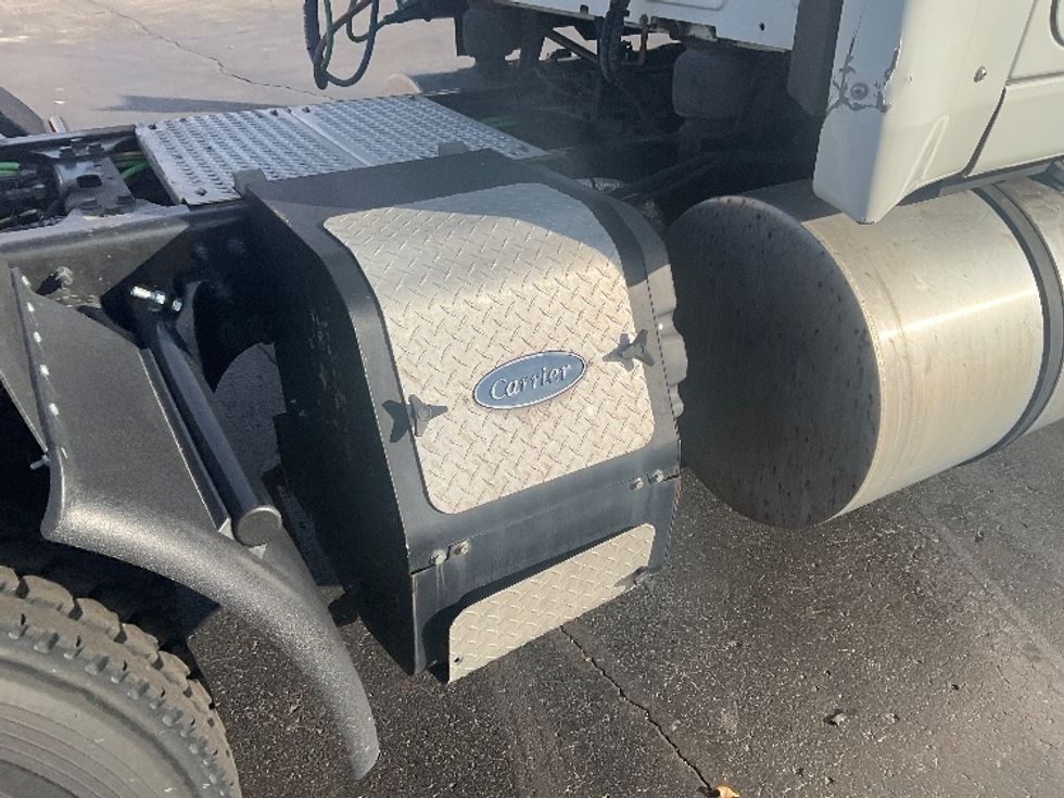 Sleeper Tractor-Heavy Duty Tractors-International-2021-LT625-Louisville-KY-392,158\n\t\tmiles-$ 52,000 - Image 22
