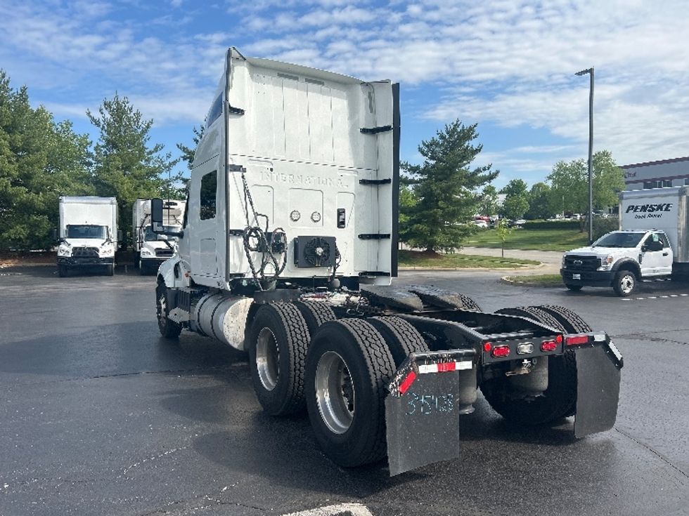 Sleeper Tractor-Heavy Duty Tractors-International-2021-LT625-Louisville-KY-392,158\n\t\tmiles-$ 52,000 - Image 5