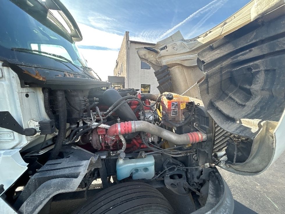 Sleeper Tractor-Heavy Duty Tractors-International-2021-LT625-Louisville-KY-396,852\n\t\tmiles-$ 50,750 - Image 20