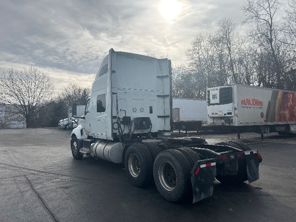 Sleeper Tractor-Heavy Duty Tractors-International-2021-LT625-Louisville-KY-396,852\n\t\tmiles-$ 50,750 - Image 5