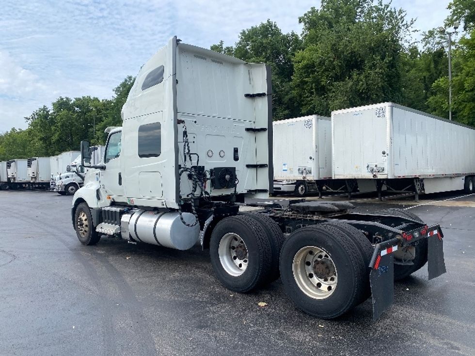 Sleeper Tractor-Heavy Duty Tractors-International-2021-LT625-Louisville-KY-458,010\n\t\tmiles-$ 52,250 - Image 5