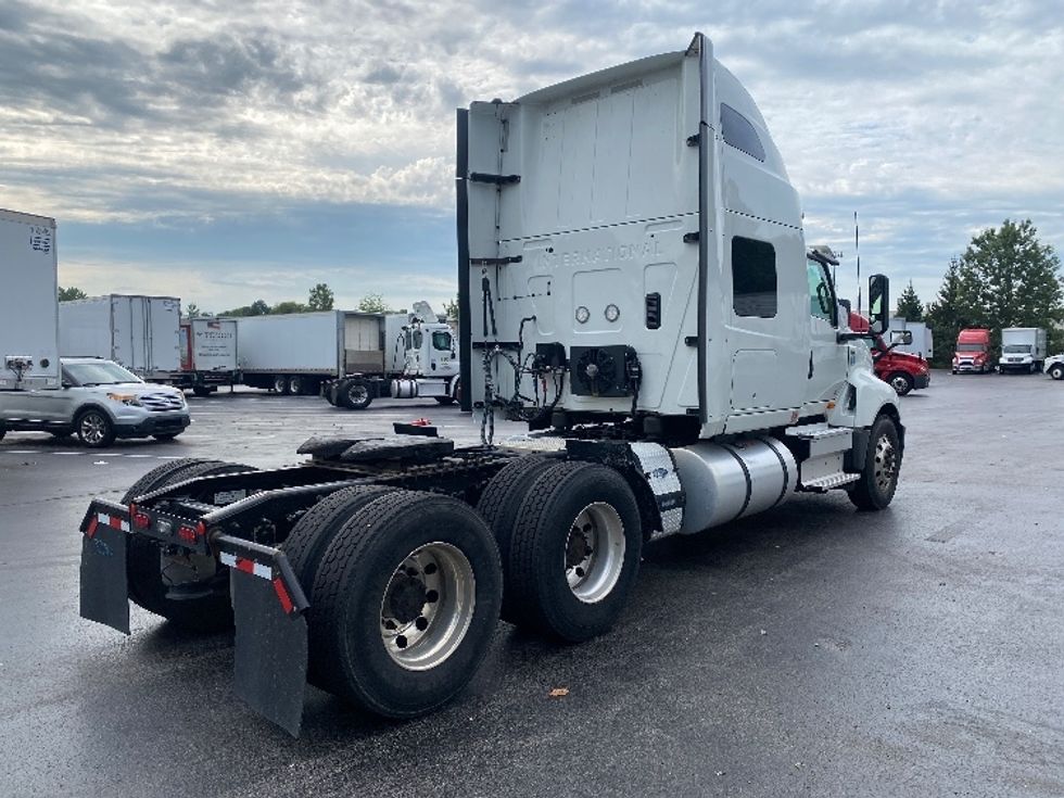 Sleeper Tractor-Heavy Duty Tractors-International-2021-LT625-Louisville-KY-458,010\n\t\tmiles-$ 52,250 - Image 7