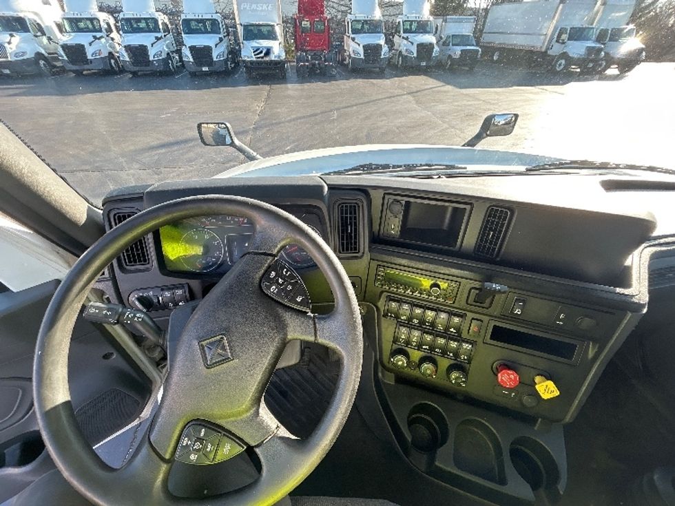 Sleeper Tractor-Heavy Duty Tractors-International-2021-LT625-Louisville-KY-467,020\n\t\tmiles-$ 45,750 - Image 11