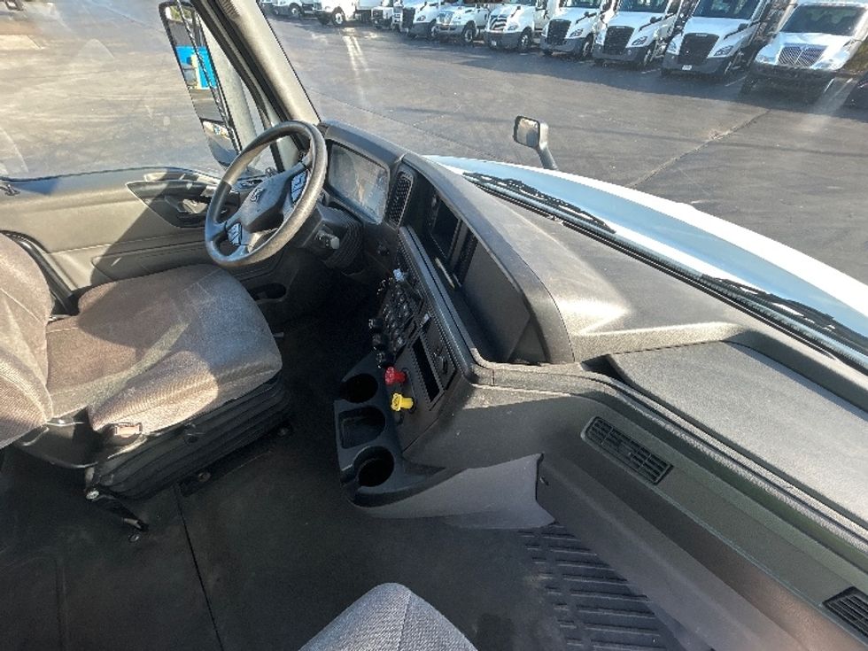 Sleeper Tractor-Heavy Duty Tractors-International-2021-LT625-Louisville-KY-467,020\n\t\tmiles-$ 45,750 - Image 15