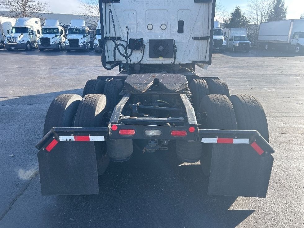 Sleeper Tractor-Heavy Duty Tractors-International-2021-LT625-Louisville-KY-467,020\n\t\tmiles-$ 45,750 - Image 6