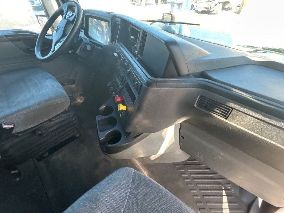 Sleeper Tractor-Heavy Duty Tractors-International-2021-LT625-Louisville-KY-537,290\n\t\tmiles-$ 39,750 - Image 15