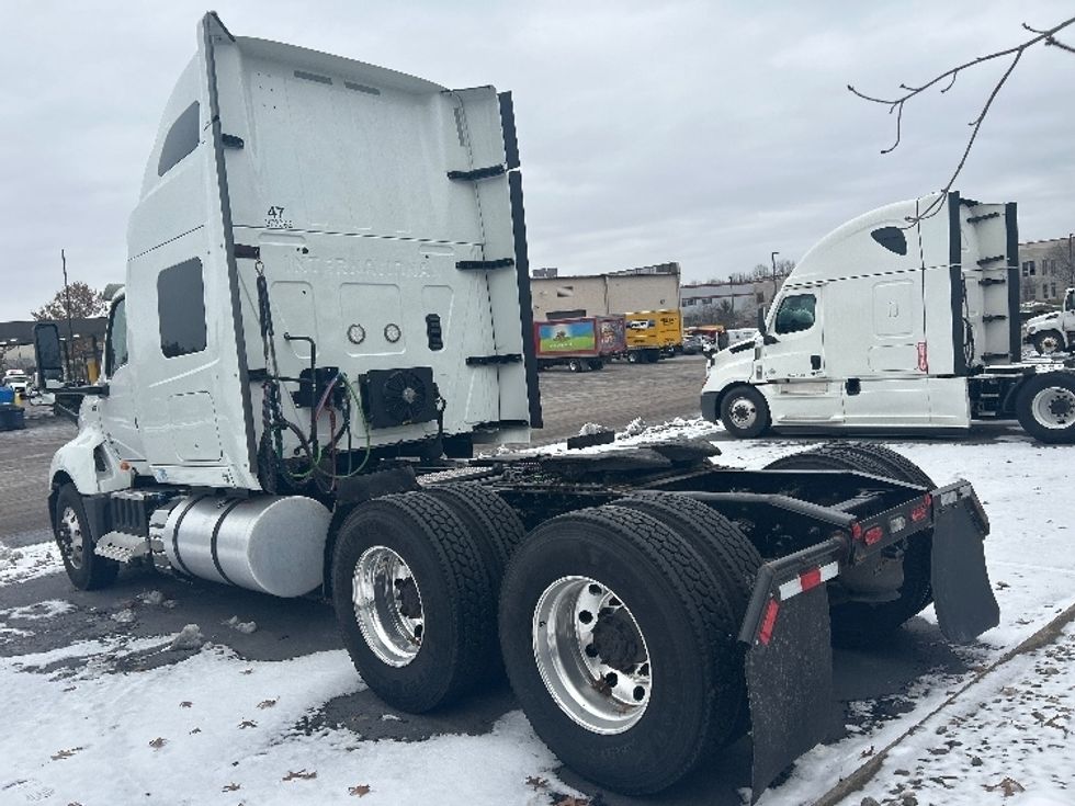 Sleeper Tractor-Heavy Duty Tractors-International-2021-LT625-Louisville-KY-537,290\n\t\tmiles-$ 39,750 - Image 5