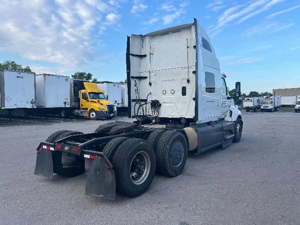 Sleeper Tractor-Heavy Duty Tractors-International-2021-LT625-Louisville-KY-588,781\n\t\tmiles-$ 47,000 - Image 7