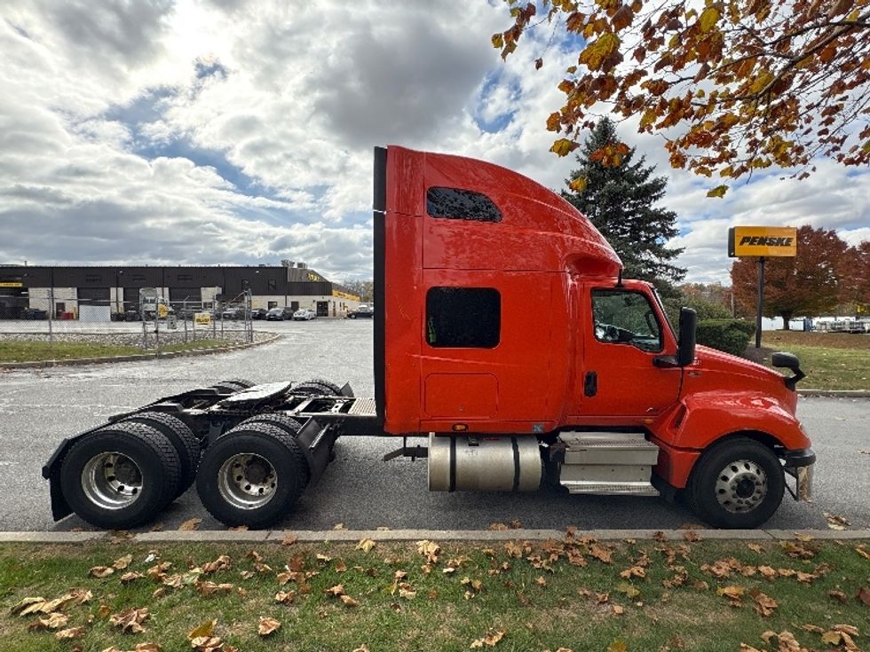 Sleeper Tractor-Heavy Duty Tractors-International-2021-LT625-Montgomery-NY-302,064\n\t\tmiles-$ 40,250 - Image 8