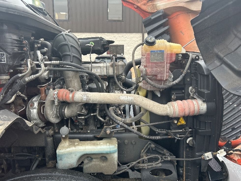 Sleeper Tractor-Heavy Duty Tractors-International-2021-LT625-Montgomery-NY-312,605\n\t\tmiles-$ 34,250 - Image 20