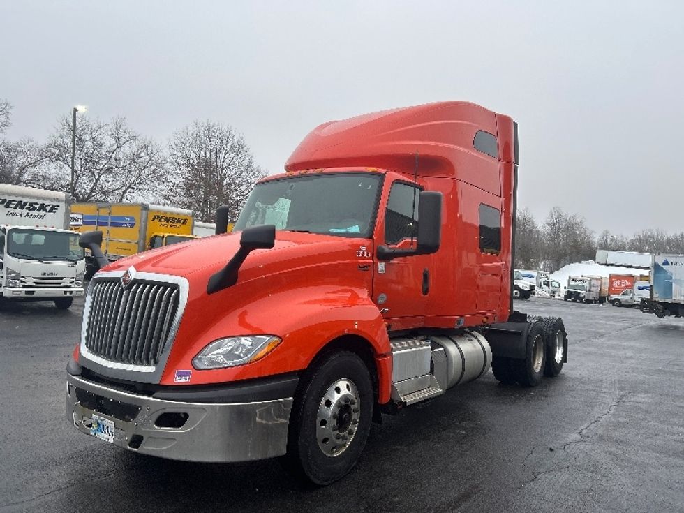 Sleeper Tractor-Heavy Duty Tractors-International-2021-LT625-Montgomery-NY-312,605\n\t\tmiles-$ 34,250 - Image 3