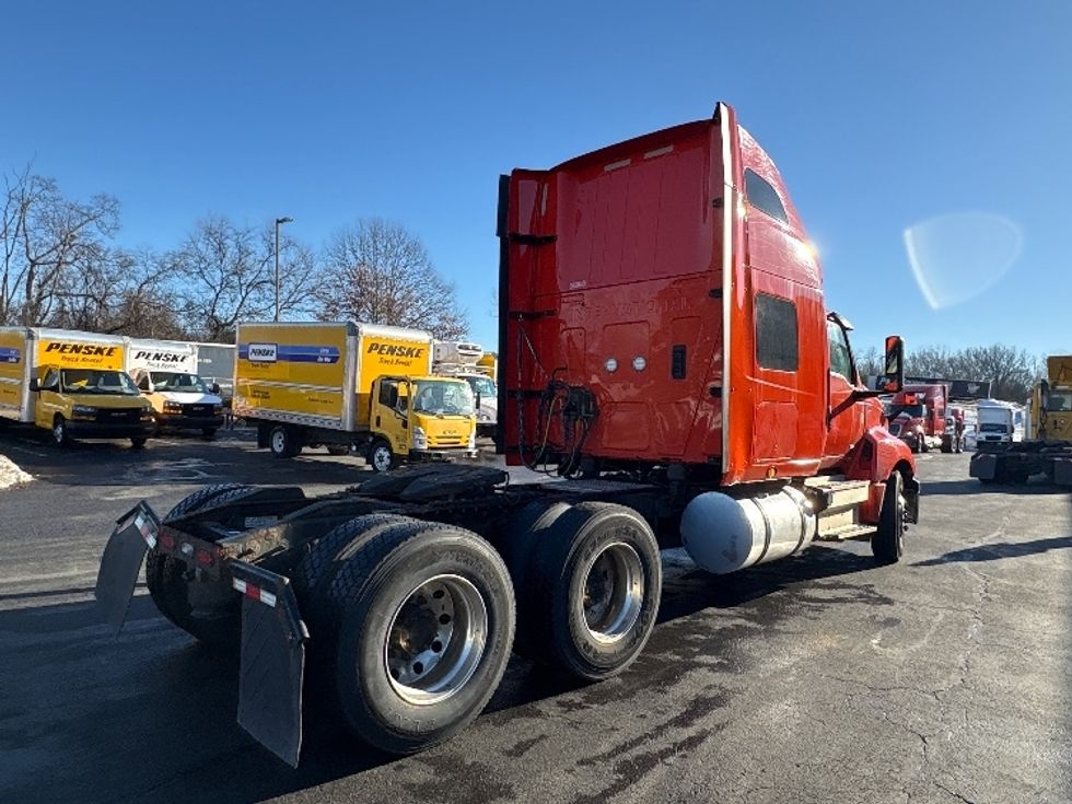 Sleeper Tractor-Heavy Duty Tractors-International-2021-LT625-Montgomery-NY-336,661\n\t\tmiles-$ 33,500 - Image 7