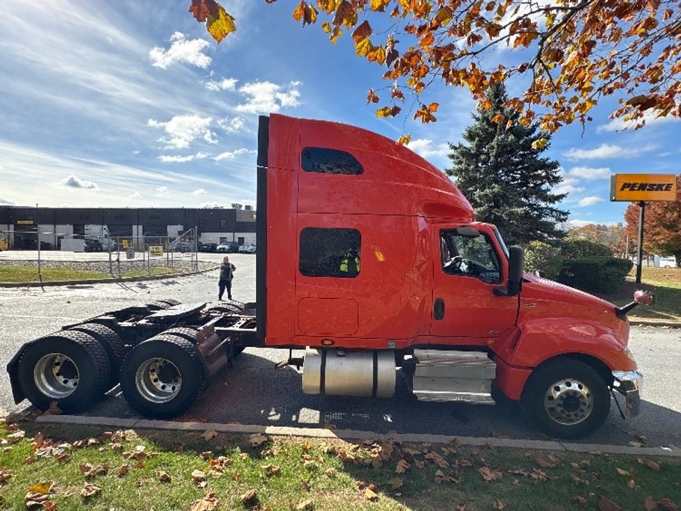 Sleeper Tractor-Heavy Duty Tractors-International-2021-LT625-Montgomery-NY-342,767\n\t\tmiles-$ 42,000 - Image 8