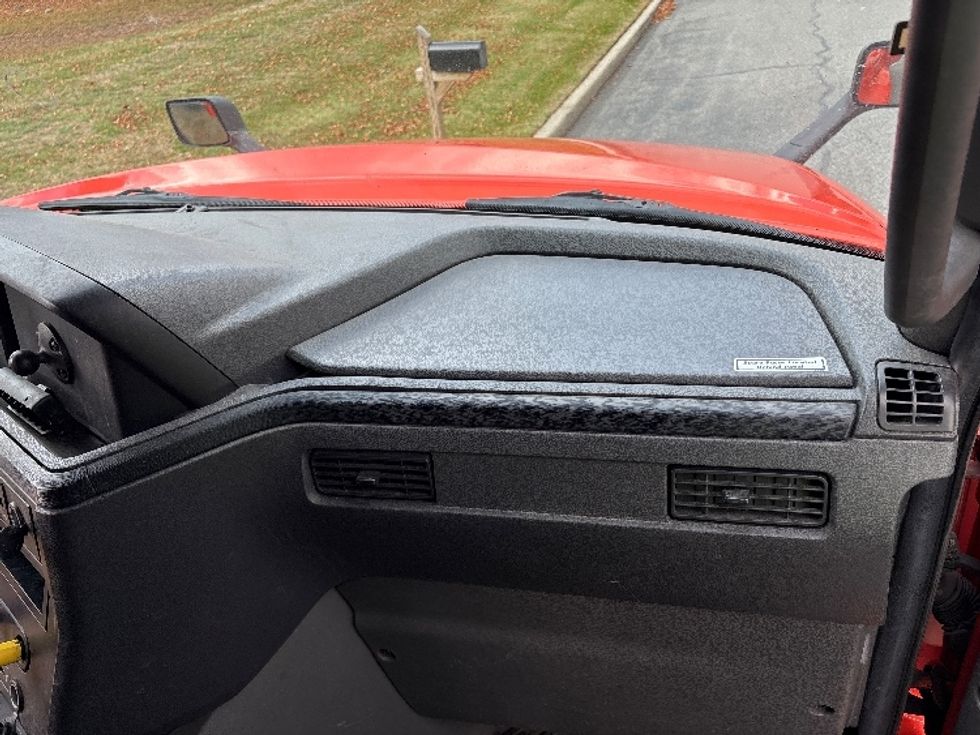 Sleeper Tractor-Heavy Duty Tractors-International-2021-LT625-Montgomery-NY-360,942\n\t\tmiles-$ 37,750 - Image 14