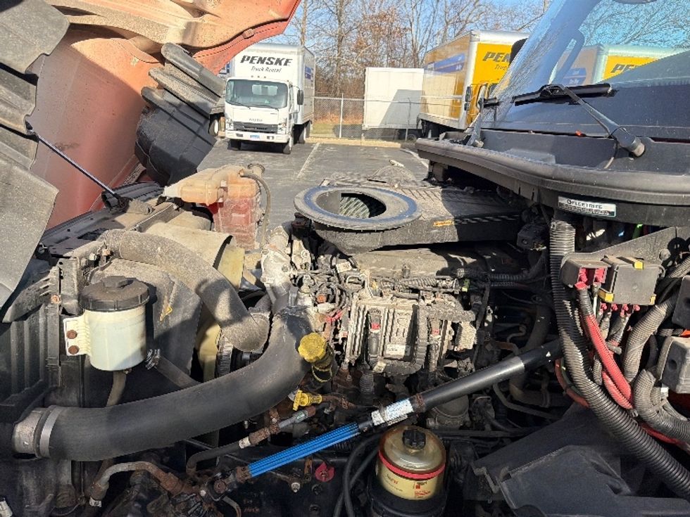 Sleeper Tractor-Heavy Duty Tractors-International-2021-LT625-Montgomery-NY-369,644\n\t\tmiles-$ 37,250 - Image 21