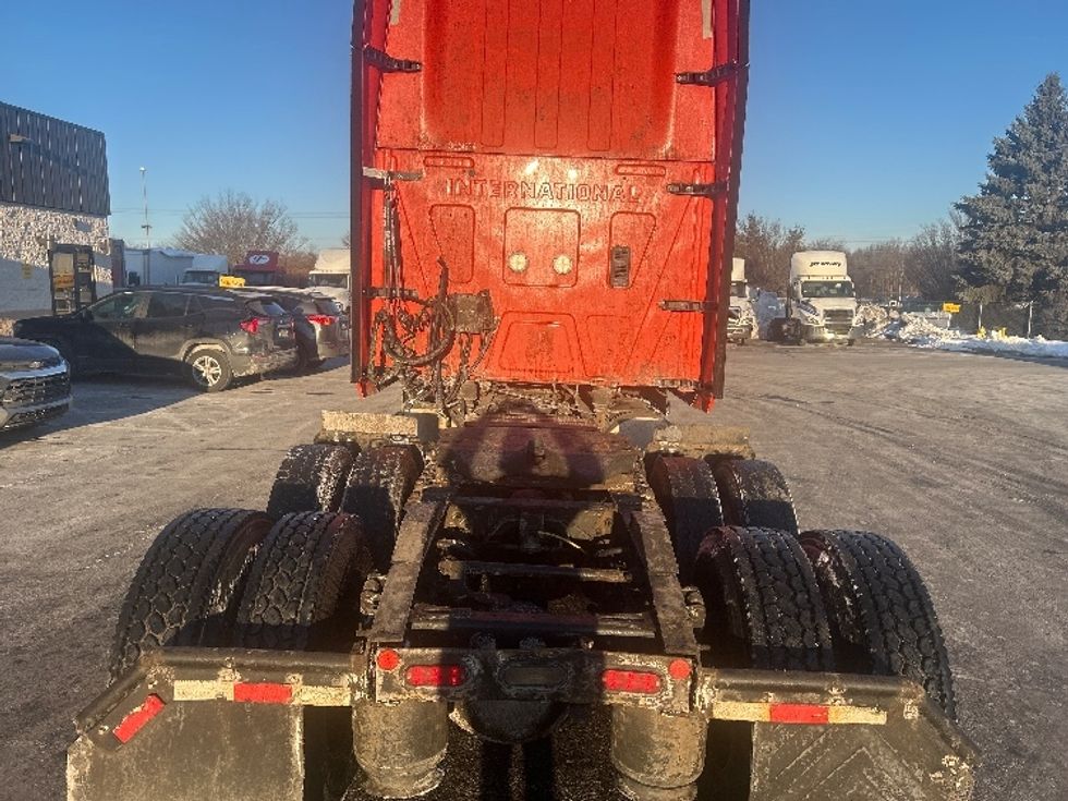 Sleeper Tractor-Heavy Duty Tractors-International-2021-LT625-Montgomery-NY-372,572\n\t\tmiles-$ 32,000 - Image 6