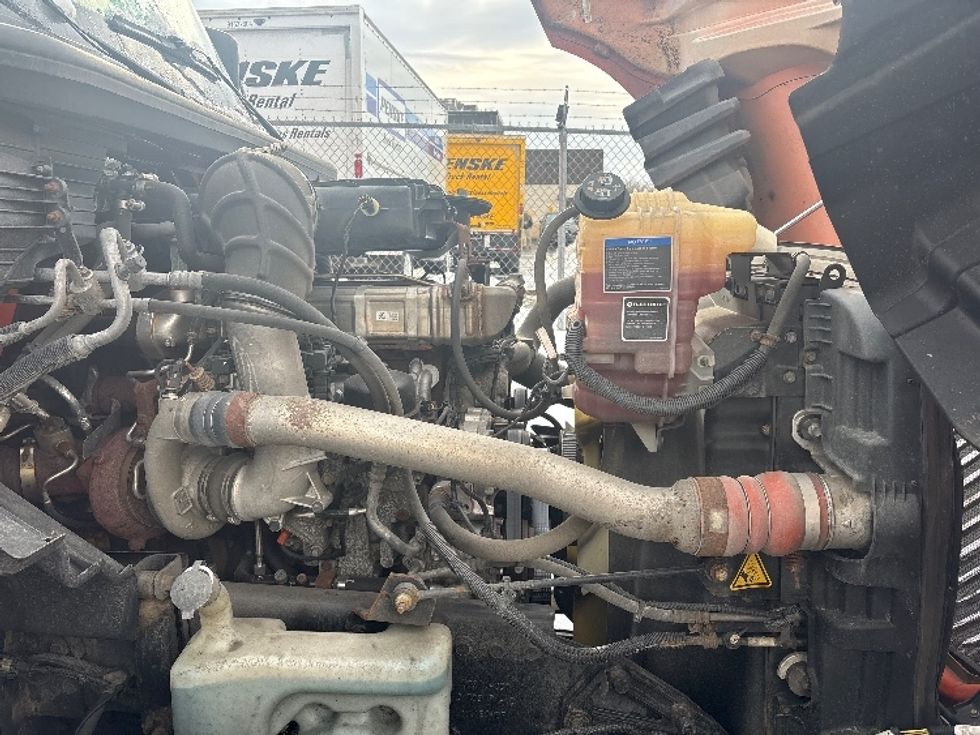 Sleeper Tractor-Heavy Duty Tractors-International-2021-LT625-Montgomery-NY-413,016\n\t\tmiles-$ 29,250 - Image 20