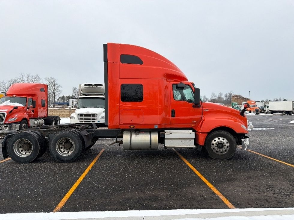 Sleeper Tractor-Heavy Duty Tractors-International-2021-LT625-Montgomery-NY-419,200\n\t\tmiles-$ 29,000 - Image 8