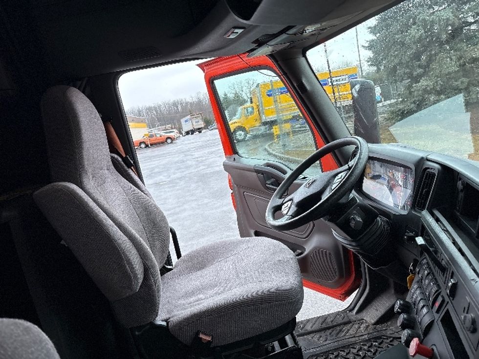 Sleeper Tractor-Heavy Duty Tractors-International-2021-LT625-Montgomery-NY-479,482\n\t\tmiles-$ 28,250 - Image 15