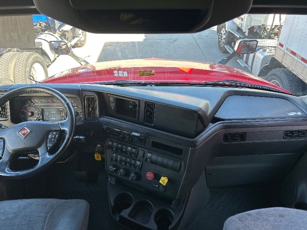 Sleeper Tractor-Heavy Duty Tractors-International-2021-LT625-Pell City-AL-559,024\n\t\tmiles-$ 47,500 - Image 12