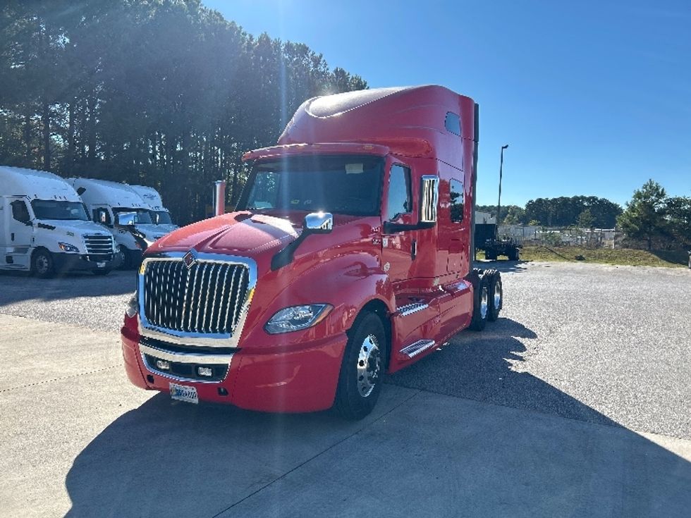 Sleeper Tractor-Heavy Duty Tractors-International-2021-LT625-Pell City-AL-559,024\n\t\tmiles-$ 47,500 - Image 3