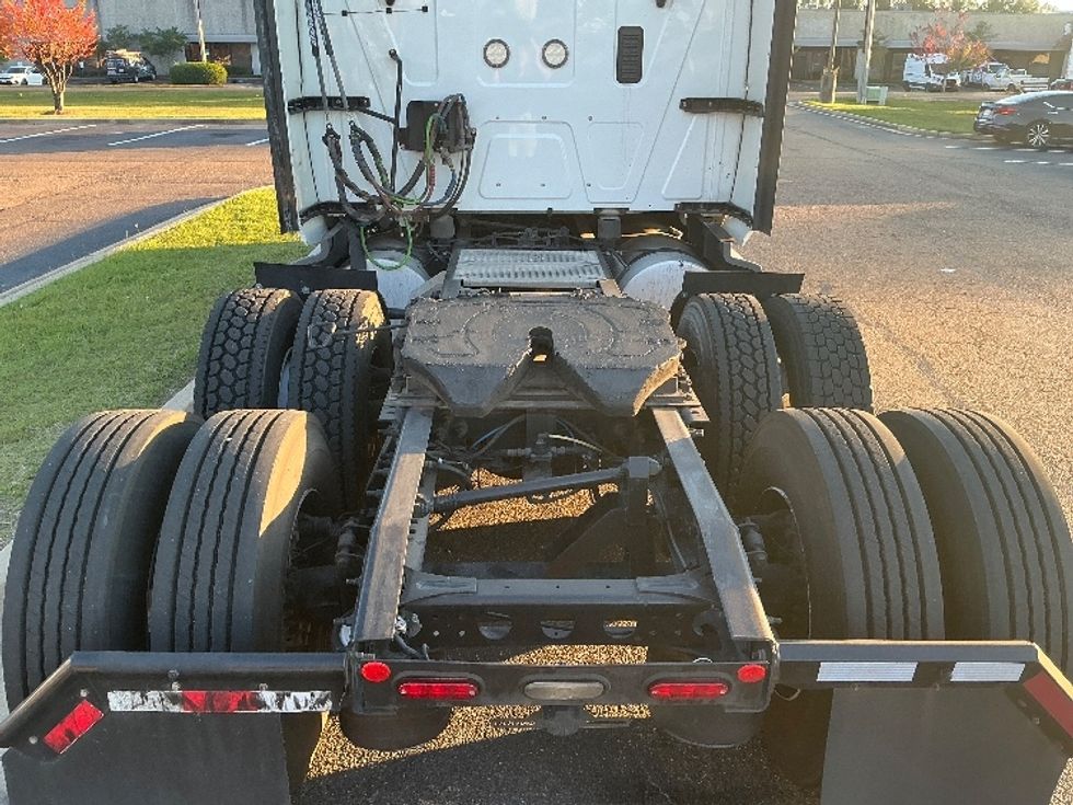Sleeper Tractor-Heavy Duty Tractors-International-2021-LT625-Richland-MS-524,437\n\t\tmiles-$ 48,500 - Image 6