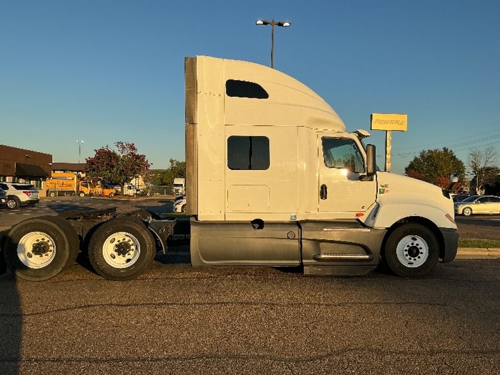 Sleeper Tractor-Heavy Duty Tractors-International-2021-LT625-Richland-MS-524,437\n\t\tmiles-$ 48,500 - Image 8