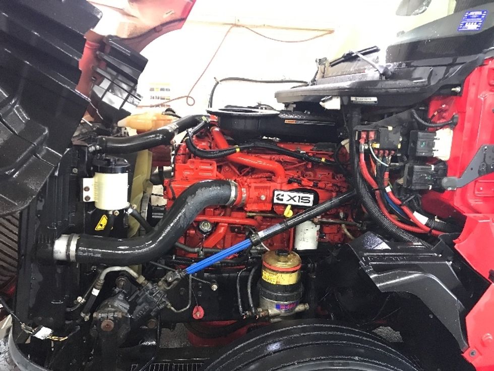 Sleeper Tractor-Heavy Duty Tractors-International-2021-LT625-Sioux Falls-SD-216,381\n\t\tmiles-$ 75,500 - Image 21