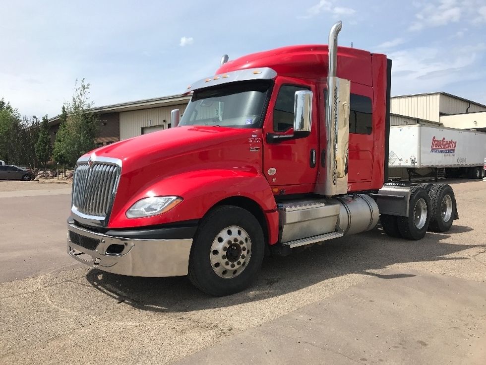 Sleeper Tractor-Heavy Duty Tractors-International-2021-LT625-Sioux Falls-SD-216,381\n\t\tmiles-$ 75,500 - Image 3
