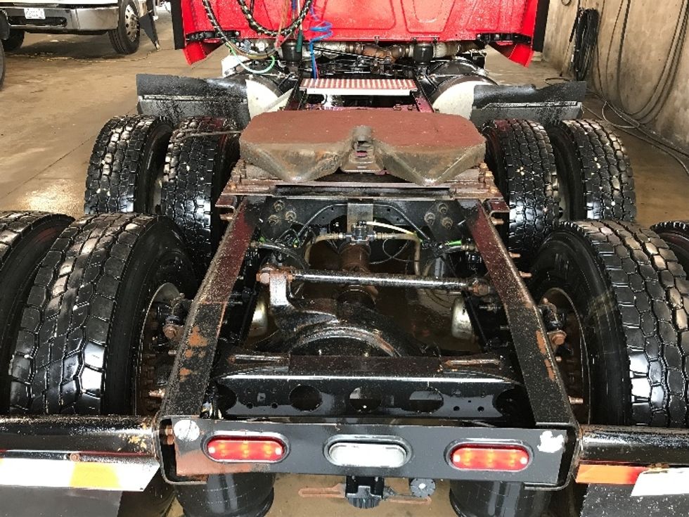 Sleeper Tractor-Heavy Duty Tractors-International-2021-LT625-Sioux Falls-SD-216,381\n\t\tmiles-$ 75,500 - Image 6