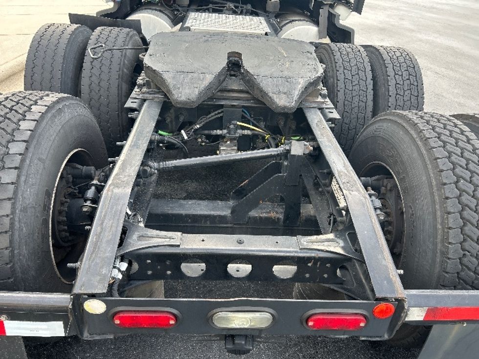 Sleeper Tractor-Heavy Duty Tractors-International-2021-LT625-Winston Salem-NC-565,213\n\t\tmiles-$ 43,500 - Image 6