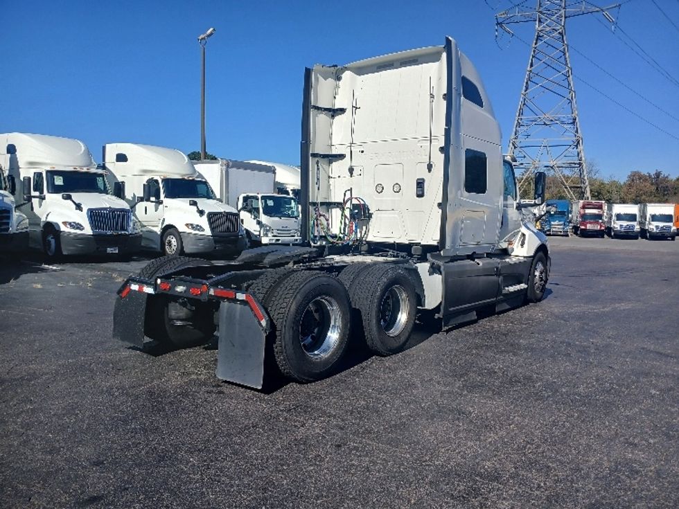 Sleeper Tractor-Heavy Duty Tractors-International-2021-LT625-Winston Salem-NC-565,213\n\t\tmiles-$ 43,500 - Image 7