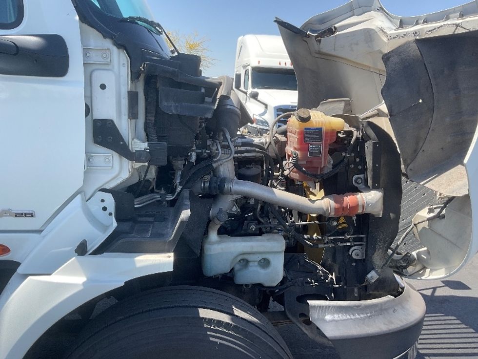 Sleeper Tractor-Heavy Duty Tractors-International-2021-RH613-Phoenix-AZ-227,942\n\t\tmiles-$ 55,250 - Image 20