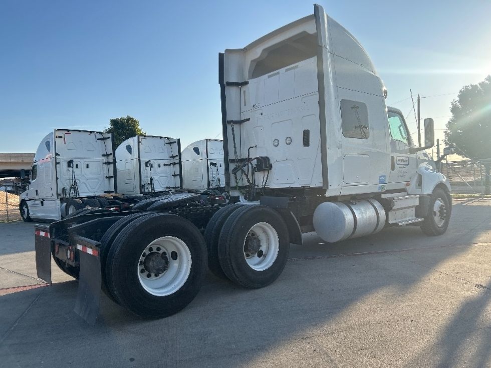 Sleeper Tractor-Heavy Duty Tractors-International-2022-LT625-Amarillo-TX-456,717\n\t\tmiles-$ 66,000 - Image 7