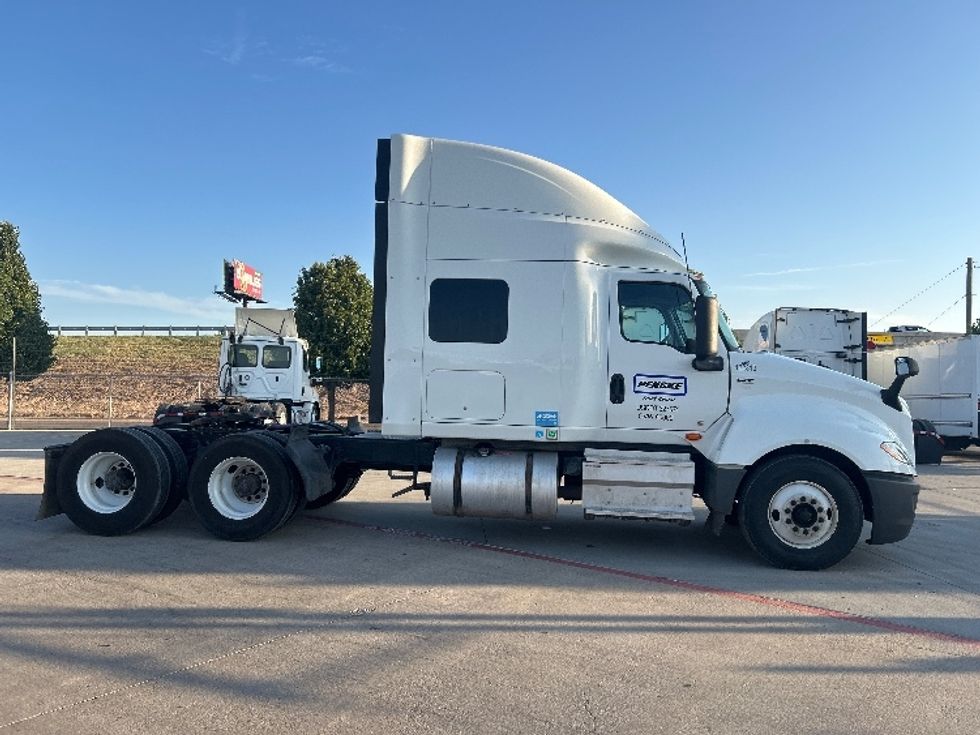 Sleeper Tractor-Heavy Duty Tractors-International-2022-LT625-Amarillo-TX-456,717\n\t\tmiles-$ 66,000 - Image 8