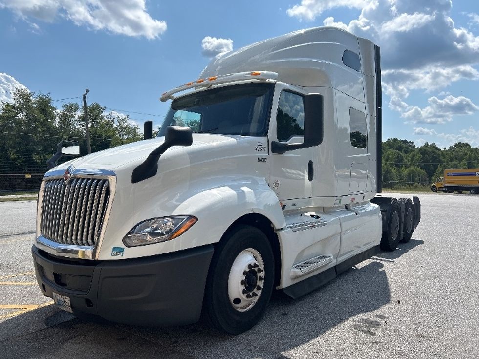 Sleeper Tractor-Heavy Duty Tractors-International-2022-LT625-Anderson-SC-466,957\n\t\tmiles-$ 64,250 - Image 3