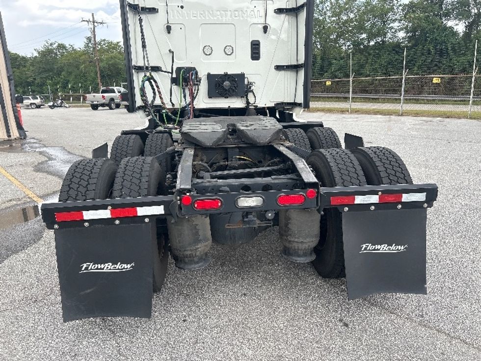 Sleeper Tractor-Heavy Duty Tractors-International-2022-LT625-Anderson-SC-476,636\n\t\tmiles-$ 63,250 - Image 6