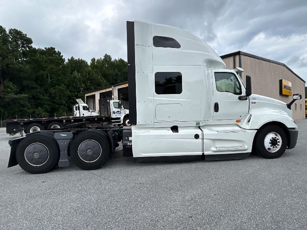 Sleeper Tractor-Heavy Duty Tractors-International-2022-LT625-Anderson-SC-476,636\n\t\tmiles-$ 63,250 - Image 8