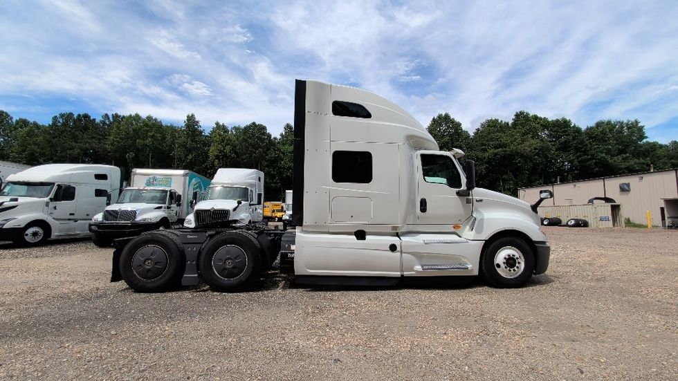 Sleeper Tractor-Heavy Duty Tractors-International-2022-LT625-Anderson-SC-580,539\n\t\tmiles-$ 52,250 - Image 8