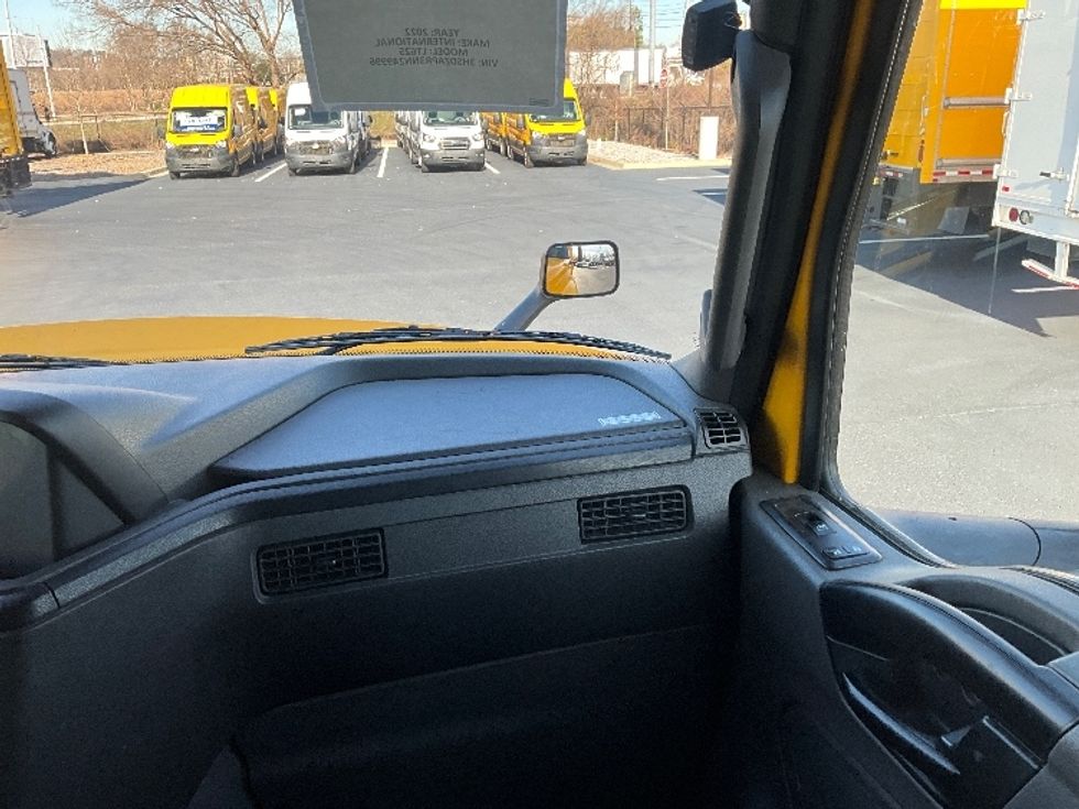 Sleeper Tractor-Heavy Duty Tractors-International-2022-LT625-Atlanta (Forest Park)-GA-655,987\n\t\tmiles-$ 31,750 - Image 14