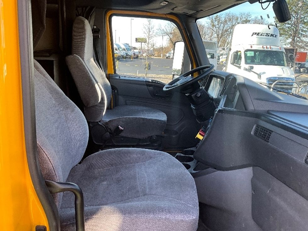 Sleeper Tractor-Heavy Duty Tractors-International-2022-LT625-Atlanta (Forest Park)-GA-655,987\n\t\tmiles-$ 31,750 - Image 15