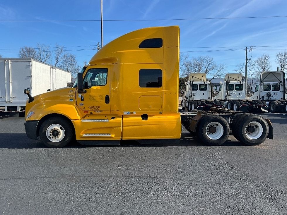 Sleeper Tractor-Heavy Duty Tractors-International-2022-LT625-Atlanta (Forest Park)-GA-655,987\n\t\tmiles-$ 31,750 - Image 4
