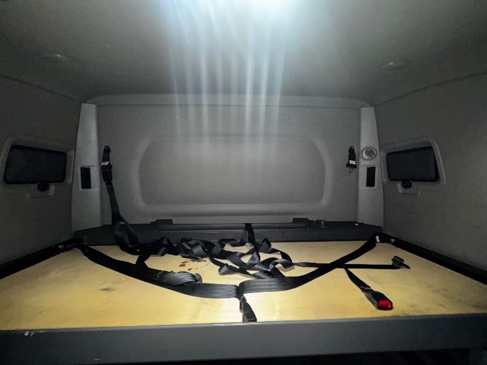 Sleeper Tractor-Heavy Duty Tractors-International-2022-LT625-Atlanta-GA-415,446\n\t\tmiles-$ 61,500 - Image 23