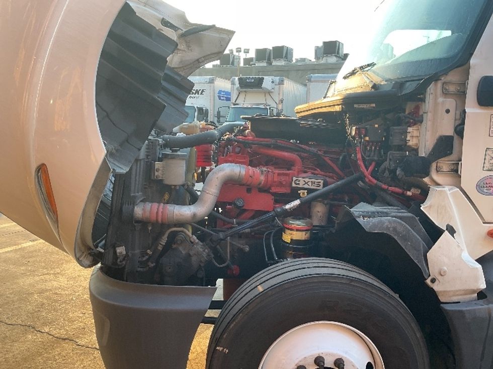 Sleeper Tractor-Heavy Duty Tractors-International-2022-LT625-Aurora-CO-386,065\n\t\tmiles-$ 67,500 - Image 21