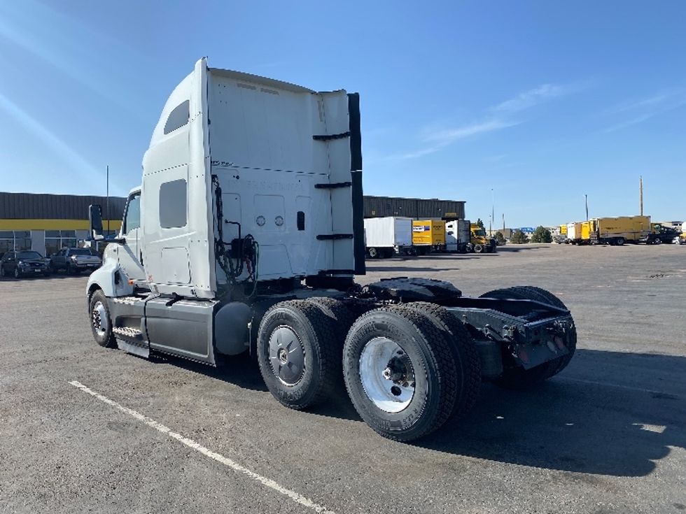 Sleeper Tractor-Heavy Duty Tractors-International-2022-LT625-Aurora-CO-455,657\n\t\tmiles-$ 72,000 - Image 5